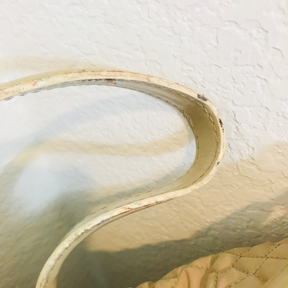 Vera Bradley Petite Hobo Solid Color Quilted Tan - Picture 4 of 8